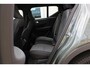 Volvo XC40 2.0 B4 Plus Dark | Elektrisch verstelbare stoelen met memory | Adaptieve cruise controle | Verwarmbare voorstoelen | Verwarmbaar stuurwiel | Andriod Auto | Apple CarPlay | Blind spot