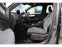Volvo XC40 2.0 B4 Plus Dark | Elektrisch verstelbare stoelen met memory | Adaptieve cruise controle | Verwarmbare voorstoelen | Verwarmbaar stuurwiel | Andriod Auto | Apple CarPlay | Blind spot
