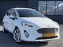 Ford Fiesta 1.0 EcoBoost Titanium 2e Eigenaar,6 Bak,Camera,Trekhaak,Navi,102pk,Pdc V+A,Lm velgen,5 Deurs,N.A.P,Net beurt gehad,Bj 11-2017,Rijstrooksensor,Apk tot 12-2026