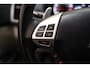 Mitsubishi Outlander 2.4 Instyle Aut. 7 pers. [ Leder Schuifdak Xenon Navigatie ]