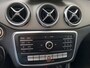 Mercedes-Benz GLA 180 BlueEFFICIENCY URBAN - Navigatie I Airco I LEER I PDC I LED I Sport interieur I Dealer onderhouden