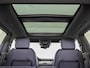 Land Rover Range Rover Evoque 1.5 P300e AWD R-Dynamic SE | 20" | Panoramadak | Cold Climate Pack | 24 maanden Approved