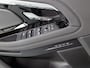 Land Rover Range Rover Evoque 1.5 P300e AWD R-Dynamic SE | 20" | Panoramadak | Cold Climate Pack | 24 maanden Approved
