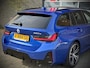 BMW 3-Serie Touring (g21) 330e Xdrive / M-sport / Lci / Pano / Carbon / Stuurverwarming / Trekhaak / ONLY 40708KM!