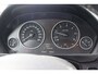 BMW 3-Serie Touring 318d | MASSAVLIEGWIEL HOORBAAR | Trekhaak afneembaar | Navigatie | Bluetooth | Elek kofferdeksel