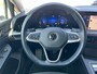 Volkswagen Golf 1.5 eTSI Style AUT. - Navi - Alcantara - Camera - PDC - LM
