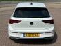 Volkswagen Golf 1.5 eTSI Style AUT. - Navi - Alcantara - Camera - PDC - LM