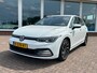Volkswagen Golf 1.5 eTSI Style AUT. - Navi - Alcantara - Camera - PDC - LM