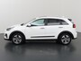 Kia Niro EV e-Niro ExecutiveLine 64 kWh | SOH 98% | Schuif/Kanteldak | Lederen Interieur | Ele. verstelbare stoelen + Geheugen | Stoelverwarming voor + achter | Apple CarPlay/Android Auto | Camera | Stoelkoeling | Adaptieve Cruise Control | JBL Audio |
