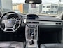 Volvo V70 1.6 T4 Limited Edition GEWOON SUPER LEUKE AUTO EN VOOR ZEER SCHERPE PRIJS OP DE MARKT !!!!