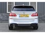 BMW 2-Serie Active Tourer 218i M-sport Rijklaarprijs-Garantie Leder/Stof sport interieur Navigatie Led Camera Trekhaak