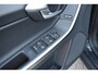 Volvo XC60 2.4 D5 AWD 215PK Automaat Summum | 5-cilinder | Leer | Panorama dak | Trekhaak |