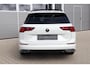 Volkswagen Golf Variant 1.5 eTSI R-Line PANO ACC Carplay