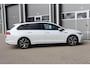 Volkswagen Golf Variant 1.5 eTSI R-Line PANO ACC Carplay
