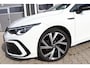 Volkswagen Golf Variant 1.5 eTSI R-Line H&K Blackstyle Trekh