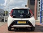 Toyota Aygo 1.0 VVT-i x-play Airco | Apple Carplay/Android Auto