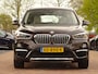 BMW X1 sDrive20i X-line | Head-Up | Stuurverwarming! | Stoelverw | Nav | Leer | Camera!