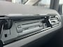 Volkswagen Touran 2.0 TDI Automaat R-Line Highline Navigatie Camera Adaptieve Cruise Dab Led Carplay Sport Comfortstoelen Stoelverwarming Hoge zit NL Auto