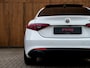 Alfa Romeo Giulia 2.0T Sprint 300pk | Veloce stoelen | Pano-dak | CarPlay | 19 inch