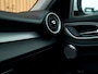 Alfa Romeo Giulia 2.0T Sprint 300pk | Veloce stoelen | Pano-dak | CarPlay | 19 inch