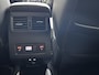 Mitsubishi Outlander 2.4 PHEV Instyle 4WD S-AWC Automaat /  Fabrieksgarantie tot 04-2033 / Leder / NL auto / Stoelventilatie / Stuur-, stoel- en achterbankverwarming / Navigatie / Elektrische stoelen en klep / HUD / Cam 360° /  snelladen / 20" LM wielen /