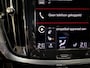 Volvo V60 2.0 T8 Recharge AWD R-Design | Elektr. trekhaak | Camera | Stoel/stuurverwarming | Carplay | Adaptive cruise