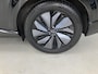 Nissan Ariya Evolve 66 kWh / SOH 99% / NL auto / Dealer Onderhouden / 1e Eigenaar / Navigatie / 360 Graden Camera / Adaptive Cruise Control / Stoel- en Stuurverwarming / Verwarmde Voorruit / Elektrisch Verstelbare Stoelen en Stuur met Geheugen /