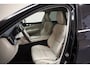 Volvo XC60 2.0 T6 Plug-in hybrid AWD Inscription Expr. Aut. [ Panoramadak Leder Apple / Android Stoelen Stuurverwarming cruise Camera ]