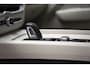 Volvo XC60 2.0 T6 Plug-in hybrid AWD Inscription Expr. Aut. [ Panoramadak Leder Apple / Android Stoelen Stuurverwarming cruise Camera ]