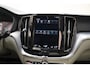 Volvo XC60 2.0 T6 Plug-in hybrid AWD Inscription Expr. Aut. [ Panoramadak Leder Apple / Android Stoelen Stuurverwarming cruise Camera ]
