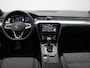 Volkswagen Passat Variant 1.4 TSI PHEV GTE Business Panoramaschuif-kanteldak - IQ Light - Navigatie - Trekhaak - ACC - Camera - ErgoComfort-stoel