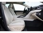 Toyota Camry 2.5 Hybrid Premium | Leder | Stoelventilatie | Stoel-/stuurverwarming | Navigatie | JBL | Head-up display | Dodehoek detectie | 360 camera