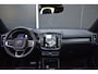 Volvo XC40 Recharge P8 AWD R-Design | Panoramadak | BLIS | Verwarmbare voorstoelen en stuurwiel | Premium audio by Harman Kardon | Adaptieve cruise control | Elektrische achterklep | Verwarmbare voorruit |