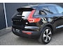 Volvo XC40 Recharge P8 AWD R-Design | Panoramadak | BLIS | Verwarmbare voorstoelen en stuurwiel | Premium audio by Harman Kardon | Adaptieve cruise control | Elektrische achterklep | Verwarmbare voorruit |