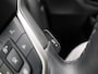 Volkswagen T-Cross 1.0 TSI Life Edition 116 PK| Navigatie | Stoelverwarming | Achteruitrijcamera | Parkeersensoren | Climatronic | 17 Inch Velgen | Privacyglass