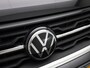 Volkswagen T-Cross 1.0 TSI Life Edition 116 PK| Navigatie | Stoelverwarming | Achteruitrijcamera | Parkeersensoren | Climatronic | 17 Inch Velgen | Privacyglass