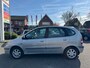 Renault Scenic 2.0-16V Expression Sport 139pk,Apk 10/5/27,Automaat,Trekhaak