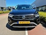 Volkswagen T-Roc 1.0 TSI Life Edition / CAMERA / 17"LMV / APP.Connect