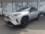 Toyota RAV4 2.5 Hybrid AWD Style 1650 kg Trekgewicht | Stoel- & Stuurverwarming | Trekhaak | Clima | Cruise | Apple Carplay - Android Auto