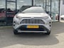 Toyota RAV4 2.5 Hybrid AWD Style 1650 kg Trekgewicht | Stoel- & Stuurverwarming | Trekhaak | Clima | Cruise | Apple Carplay - Android Auto