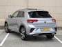 Volkswagen T-Roc 1.5 TSI R-Line 150PK DSG | Panoramadak | Led Matrix | Camera | Trekhaak | Stoelverwarming | Ergo stoelen