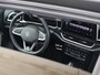 Volkswagen T-Roc 1.5 TSI R-Line 150PK DSG | Panoramadak | Led Matrix | Camera | Trekhaak | Stoelverwarming | Ergo stoelen
