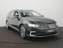 Volkswagen Passat 1.4 TSI PHEV GTE Business Automaat - LED - Navigatie - ErgoComfort-stoel - Camera - Stoelverwarming