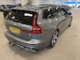 Volvo V60 2.0 T4 R-Design 190pk AUT8 Trekhaak 1800kg/ Sunroof/Adapt. Cruise/ Pilot Ass/ Camera/ Stoel en Stuur verw.