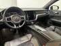 Volvo V60 2.0 T4 R-Design 190pk AUT8 Trekhaak 1800kg/ Sunroof/Adapt. Cruise/ Pilot Ass/ Camera/ Stoel en Stuur verw.