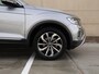 Volkswagen T-Roc 1.0 TSI Style | 110 pk | Navigatie | Stoelverwarming | Trekhaak | Led | Ergo stoelen | Camera