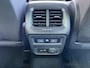 Volkswagen Tiguan 1.4 TSI R-line / Digitaal dashboard / Pano / Navigatie / App connect / Camera / Zwenkbare trekhaak / Allseason /
