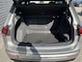Volkswagen Tiguan 1.4 TSI R-line / Digitaal dashboard / Pano / Navigatie / App connect / Camera / Zwenkbare trekhaak / Allseason /