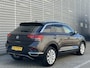 Volkswagen T-Roc 1.5 TSI Sport / Digitaal dashboard / Pano / Navigatie / App connect / Parkeersensoren V+A / Trekhaak / **
