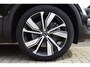 Volvo XC40 Recharge P8 AWD 93%SOH R design Pro Trekhaak | Panoramadak | 360CAM
